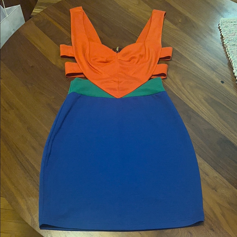 Orange and Blue Dress Sweetheart Neckline Cocktail size small worn once